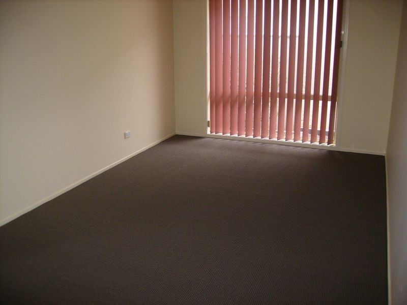 28 O’Donnell Street, Caroline Springs VIC 3023