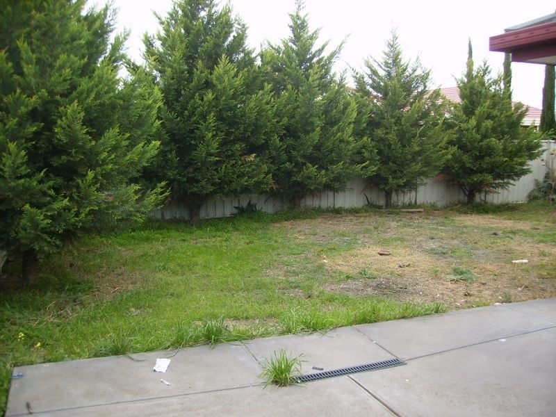 28 O’Donnell Street, Caroline Springs VIC 3023