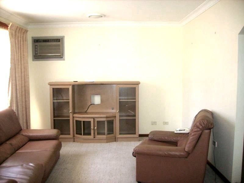 Unit 4/107-109 Mickleham Road, Tullamarine VIC 3043