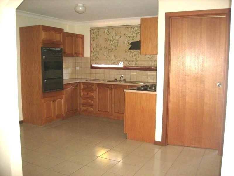 Unit 4/107-109 Mickleham Road, Tullamarine VIC 3043