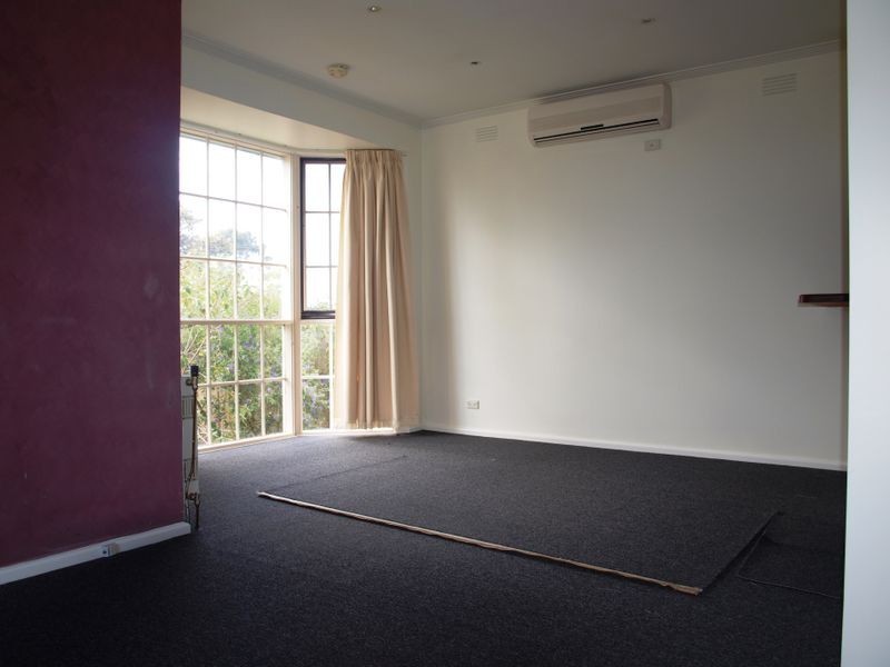 29 Highridge Crescent, Airport West VIC 3042