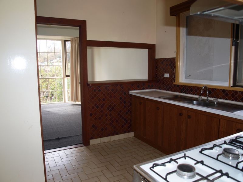 29 Highridge Crescent, Airport West VIC 3042