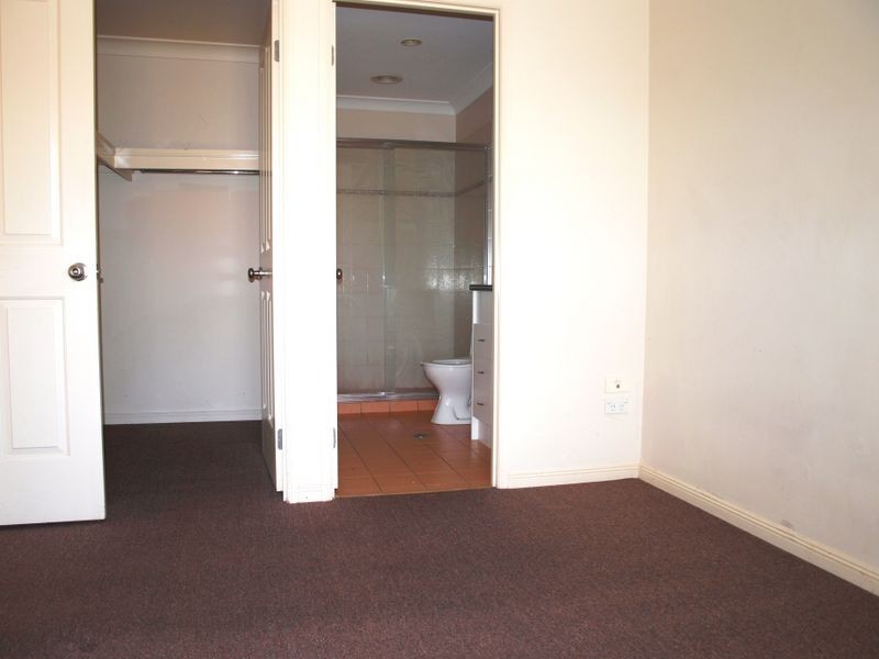 15/322 Sydenham Road, Sydenham VIC 3037