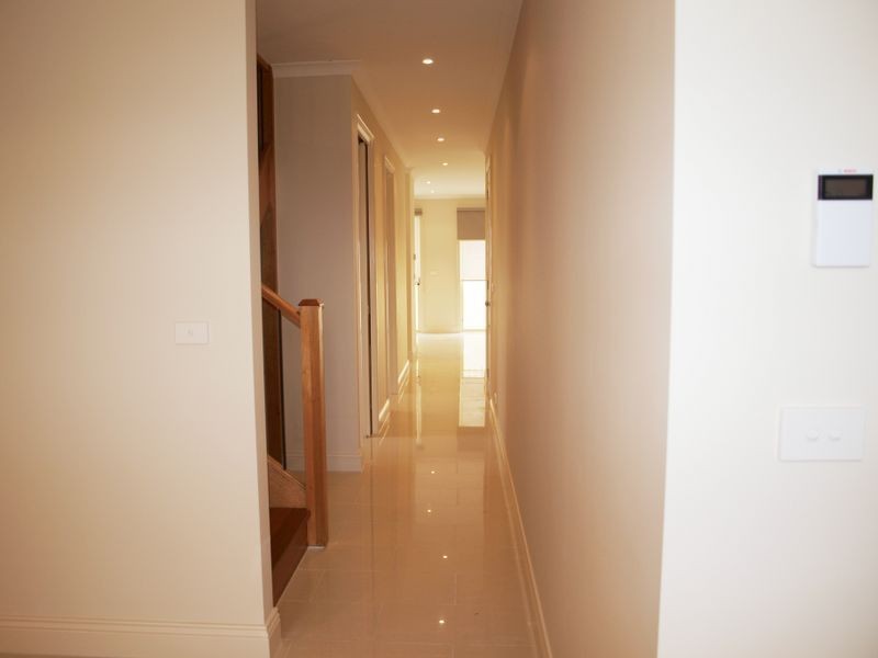 Unit 1/32 Caroline Street, Essendon VIC 3040