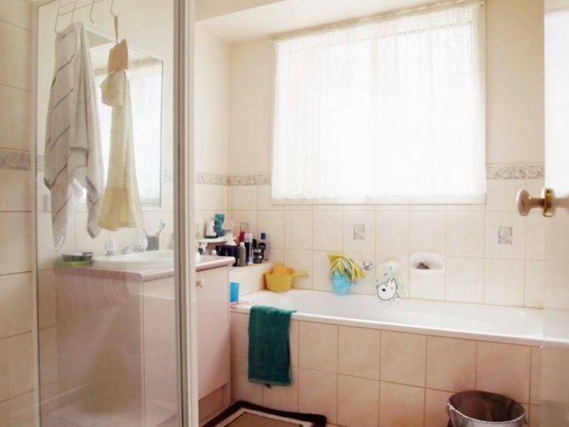 Unit 2/28 Marriot Road, Keilor Downs VIC 3038