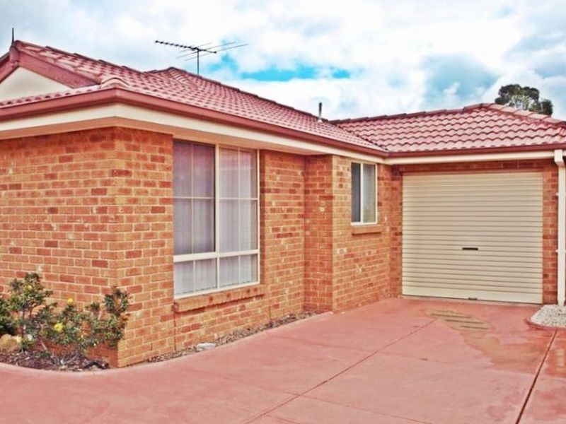 Unit 2/28 Marriot Road, Keilor Downs VIC 3038