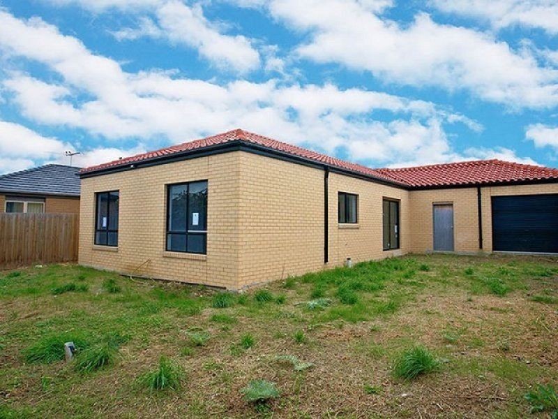 2 Swinburne Court, Truganina VIC 3029
