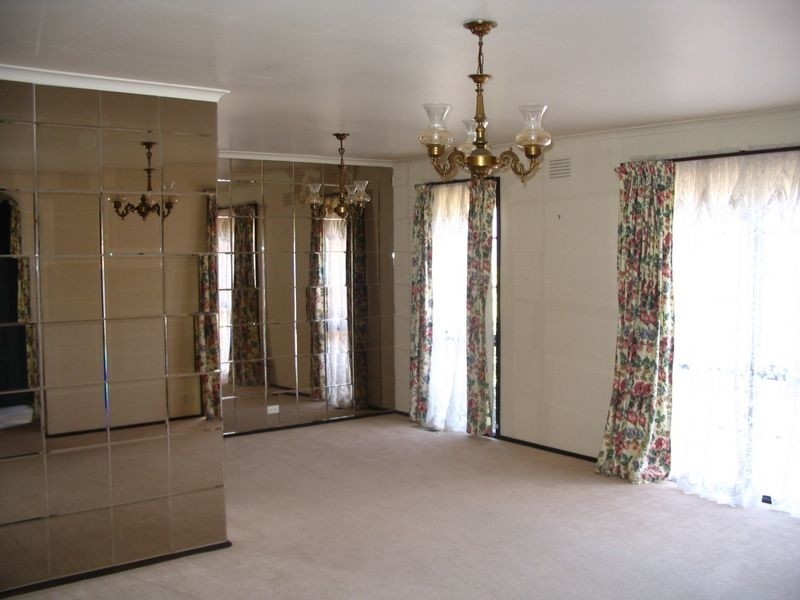 9 Forde Court, Sunbury VIC 3429