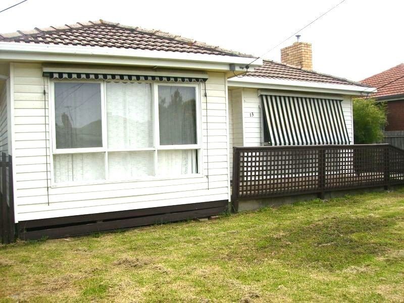 13 Eumarella Street, Tullamarine VIC 3043