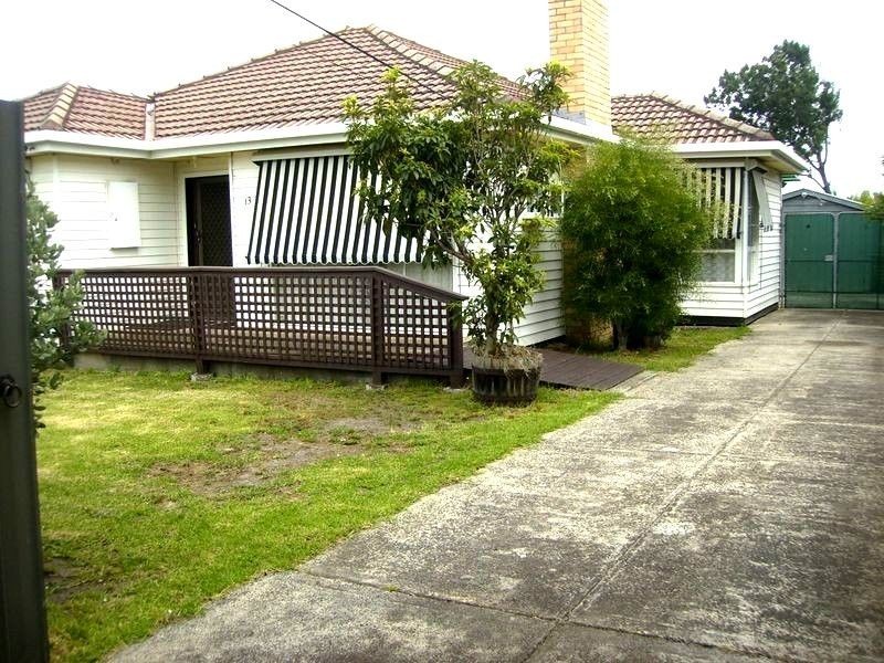 13 Eumarella Street, Tullamarine VIC 3043