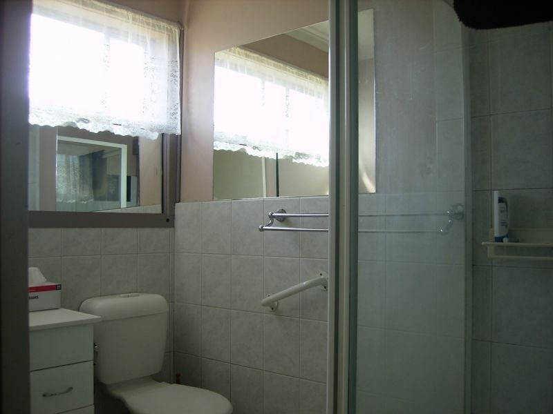 4 Larissa Avenue, Tullamarine VIC 3043