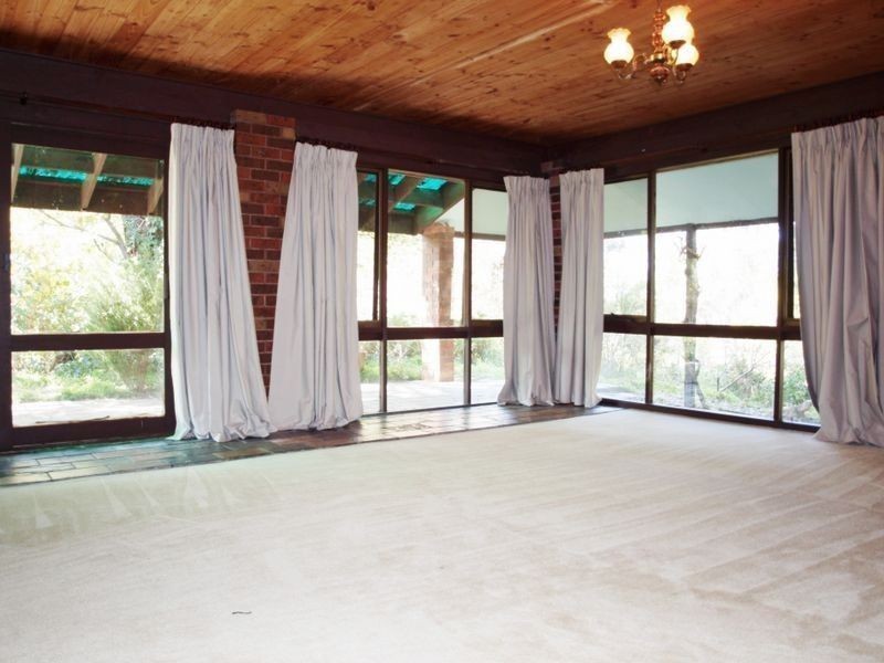123 Mount Macedon Road, Macedon VIC 3440