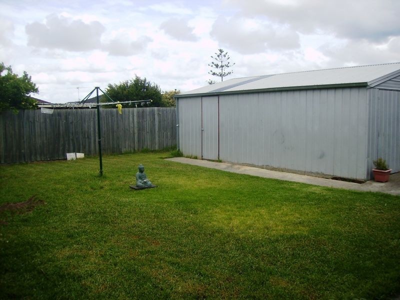10 Fisher Grove, Tullamarine VIC 3043