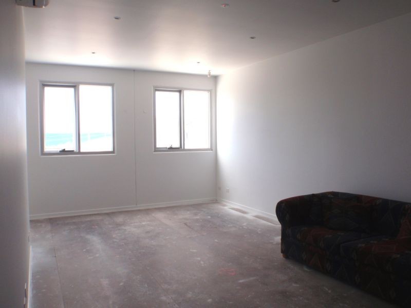 2/9B Dawson Street, Coburg VIC 3058