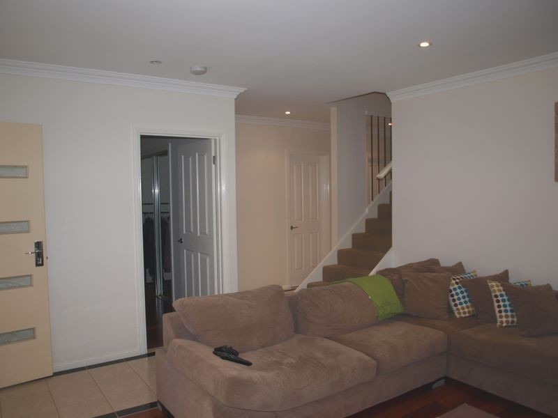 2/50 Westfield Boulevard, Westmeadows VIC 3049