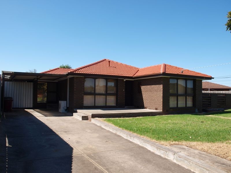 18 Scampton Crescent, Tullamarine VIC 3043
