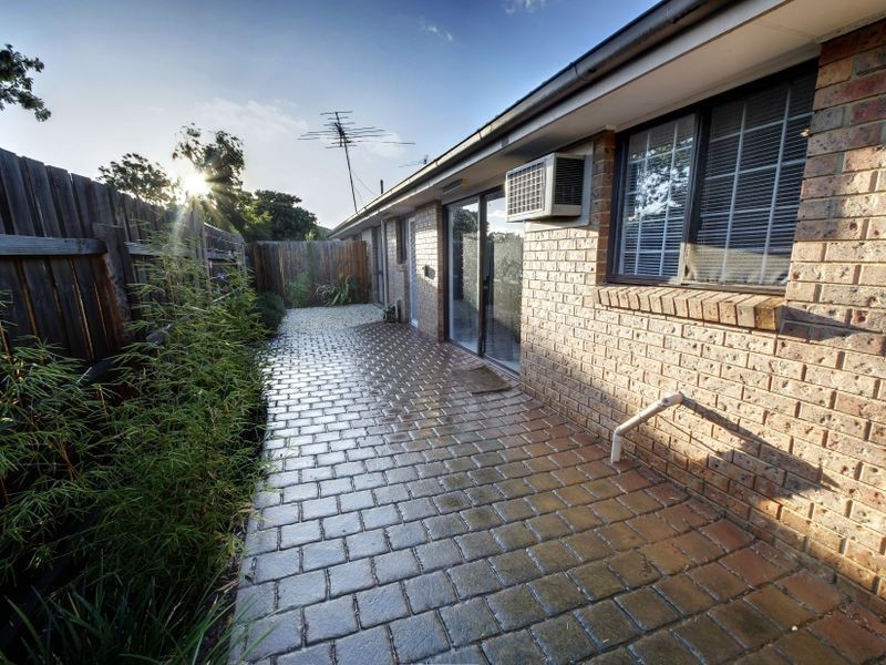 9/131 Mickleham Road, Tullamarine VIC 3043