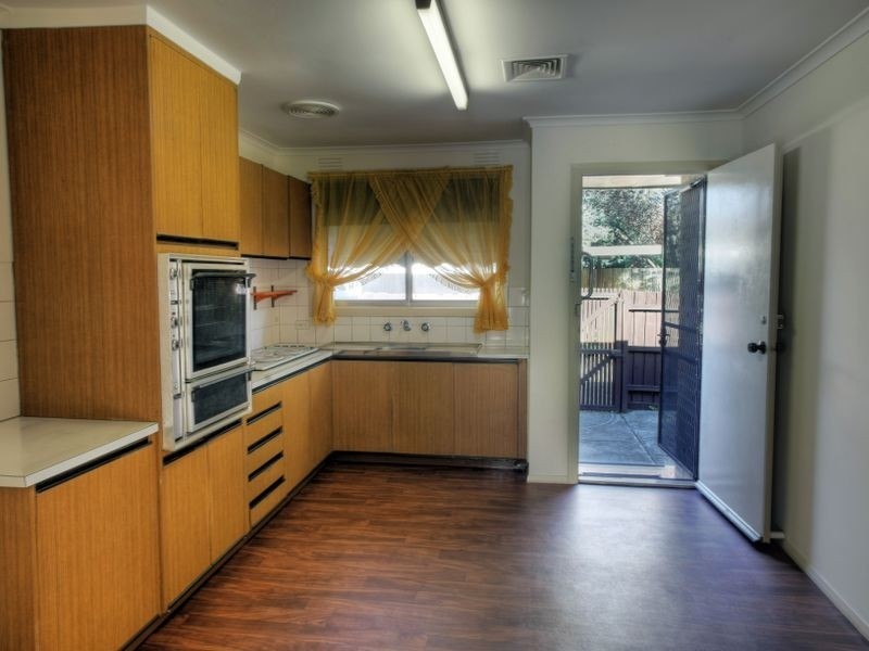 2/169 Melbourne Avenue, Glenroy VIC 3046