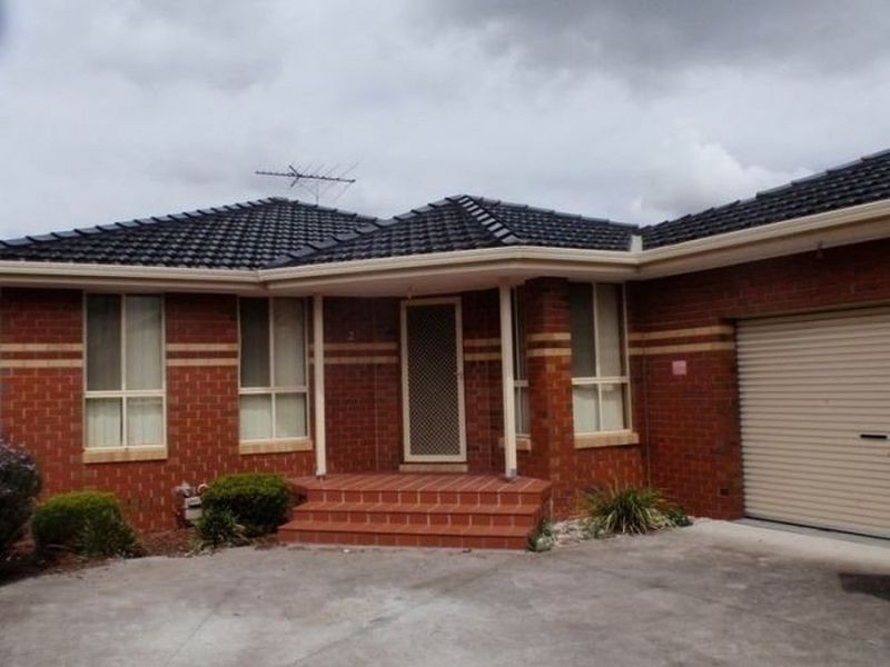 2/25 William Street, St Albans VIC 3021