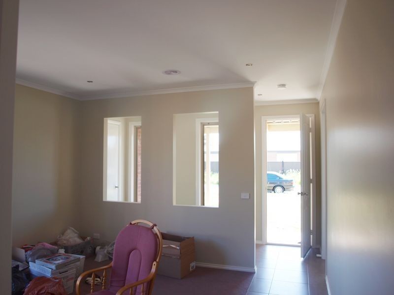 42 Healesville Loop, Craigieburn VIC 3064