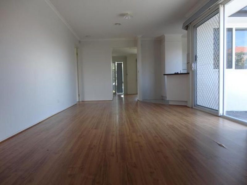 17 Brindalee Way, Hillside VIC 3037