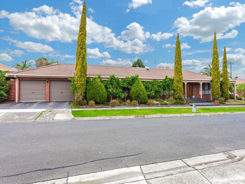 1 Hull Court, Greenvale VIC 3059