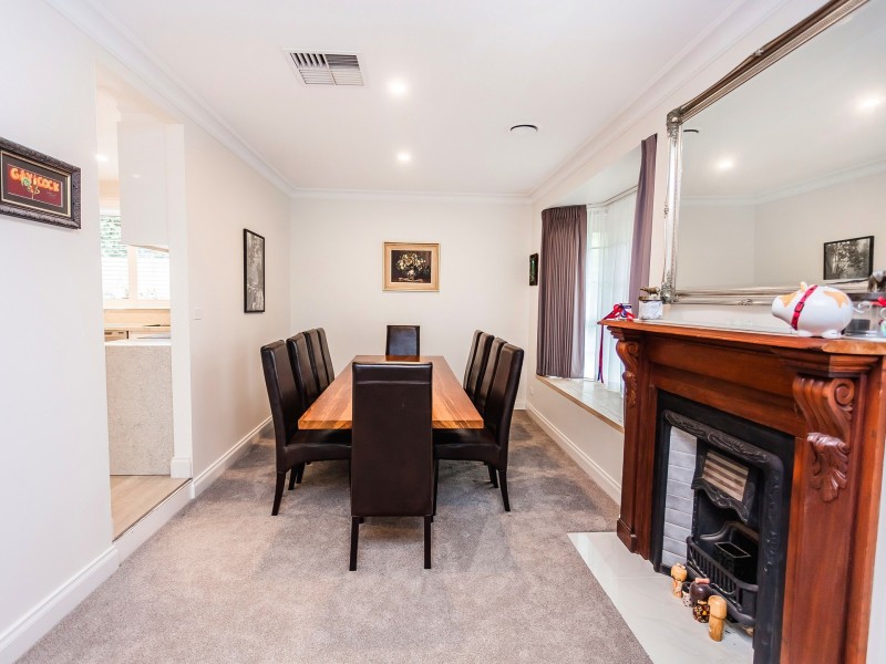 1 Hull Court, Greenvale VIC 3059