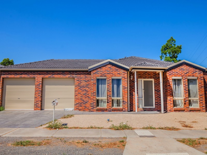 46 Howardson Circuit, St Albans VIC 3021