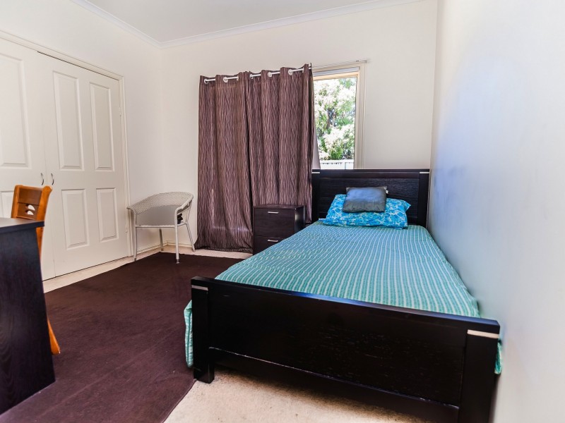 46 Howardson Circuit, St Albans VIC 3021