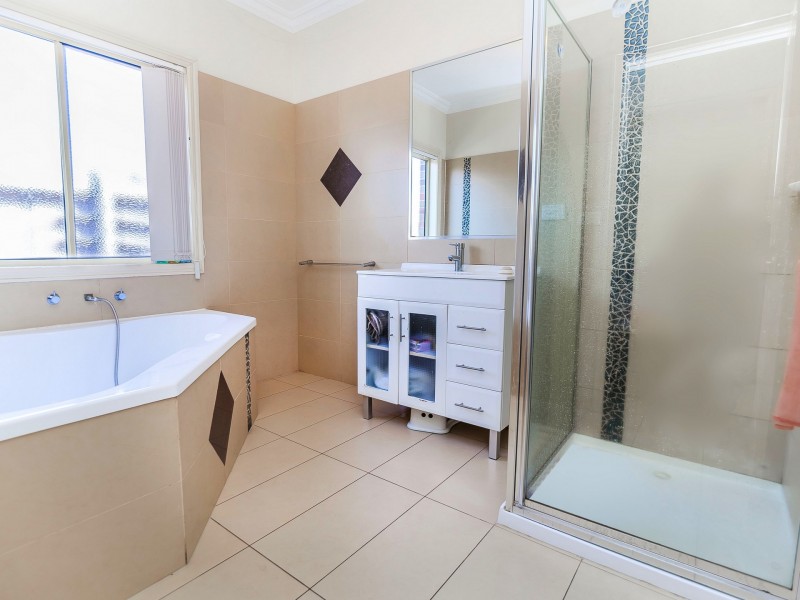 46 Howardson Circuit, St Albans VIC 3021