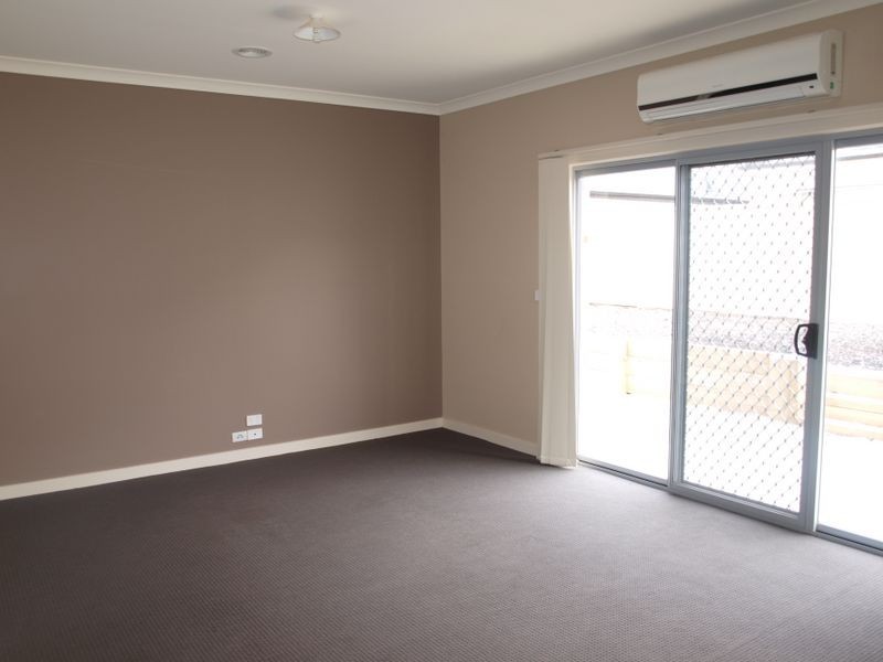 3 Briar Valley Rise, Caroline Springs VIC 3023