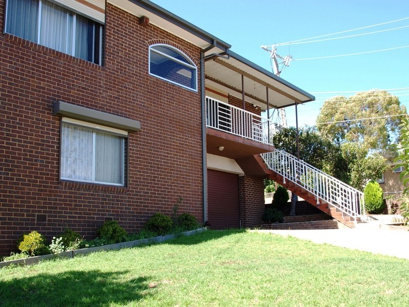 71 Clarke Drive, Gladstone Park VIC 3043