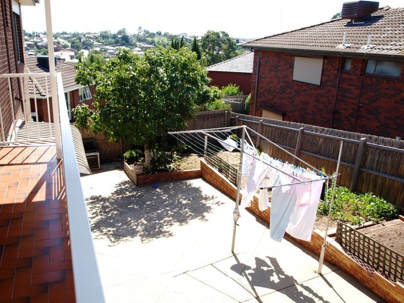 71 Clarke Drive, Gladstone Park VIC 3043
