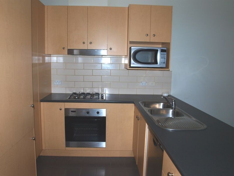 17 Balerno Circle, Gowanbrae VIC 3043