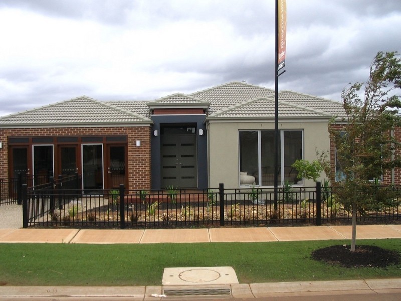 30 Hummingbird Blvd, Tarneit VIC 3029