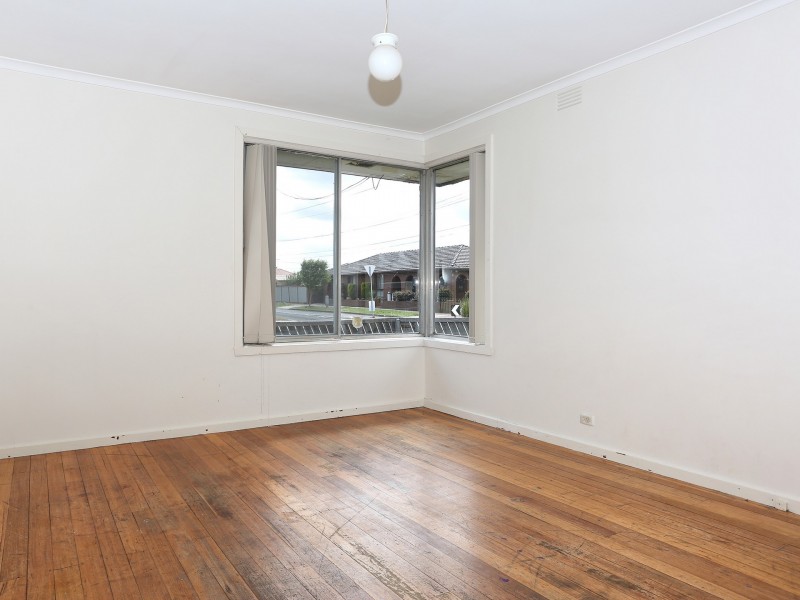 Unit 1/32 Hogan, Deer Park VIC 3023