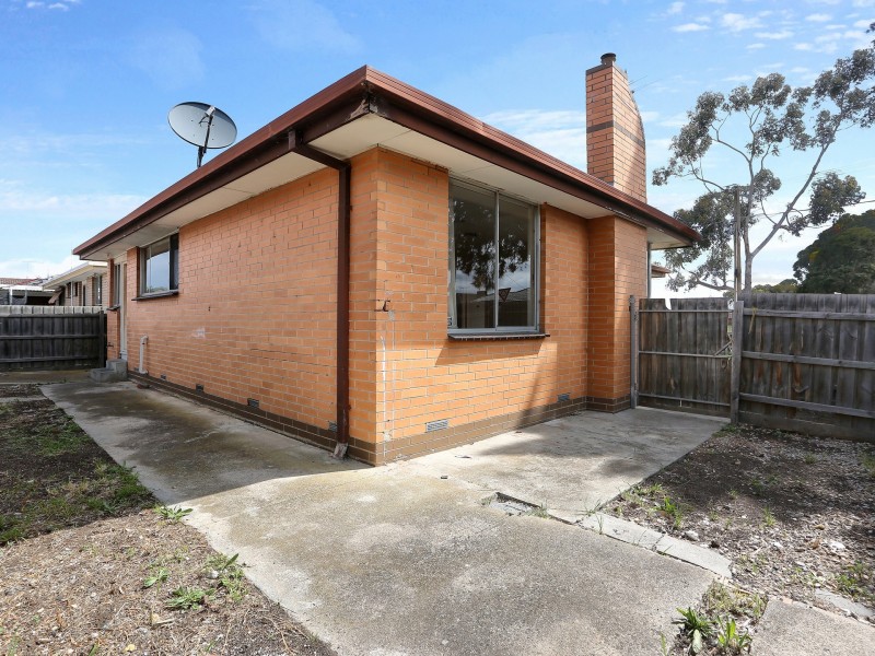 Unit 1/32 Hogan, Deer Park VIC 3023