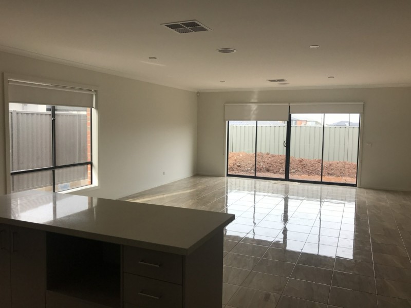 3 Pulsar Way, Plumpton VIC 3335