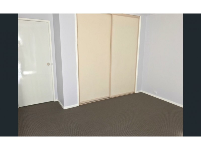 16 Strathconnon Square, Tullamarine VIC 3043