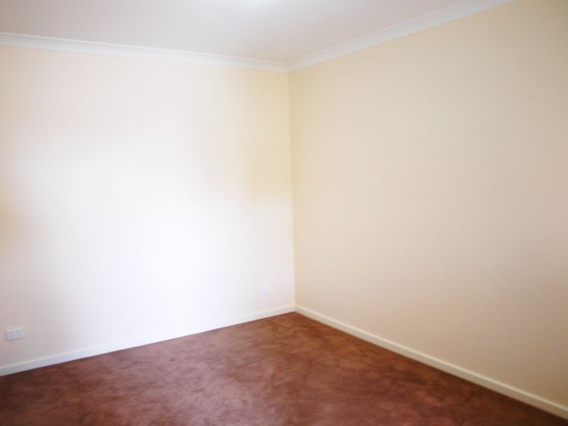 2/16 Lock Street, Fawkner VIC 3060