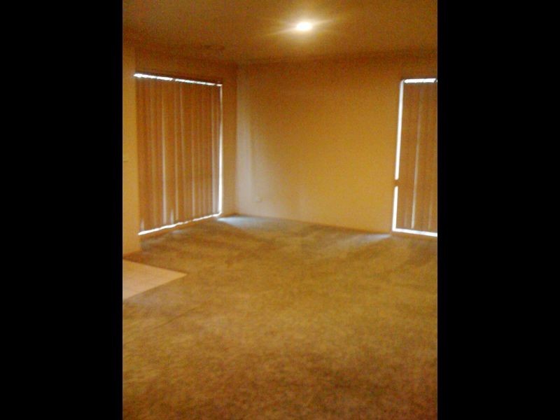 4 Mirm lane, Sydenham VIC 3037