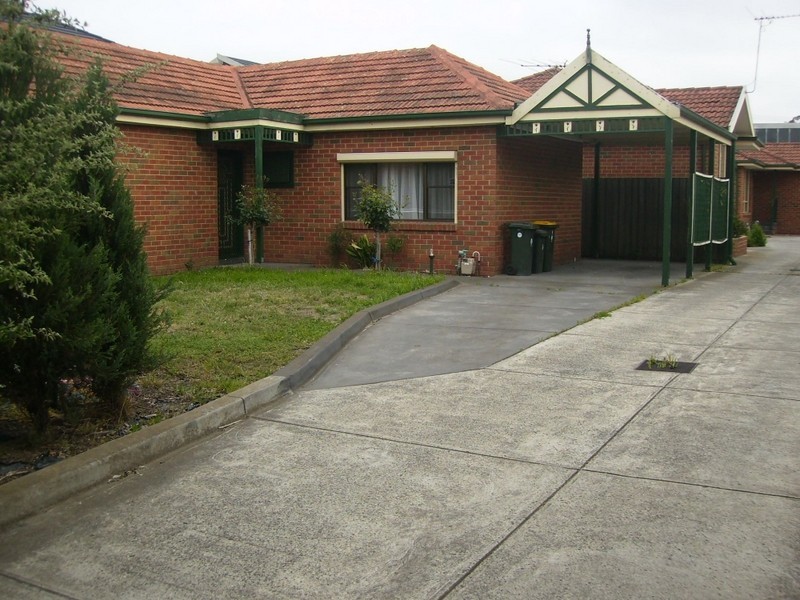 1/8 Lake Avenue, Pascoe Vale VIC 3044