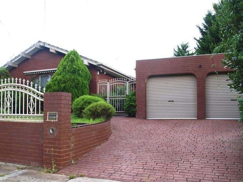 20 Lyndhurst Road, Gladstone Park VIC 3043