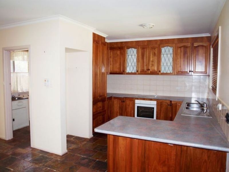 16 Third Avenue, Hoppers Crossing VIC 3029