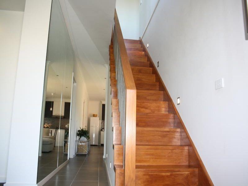 11 Braeside Walk, Caroline Springs VIC 3023