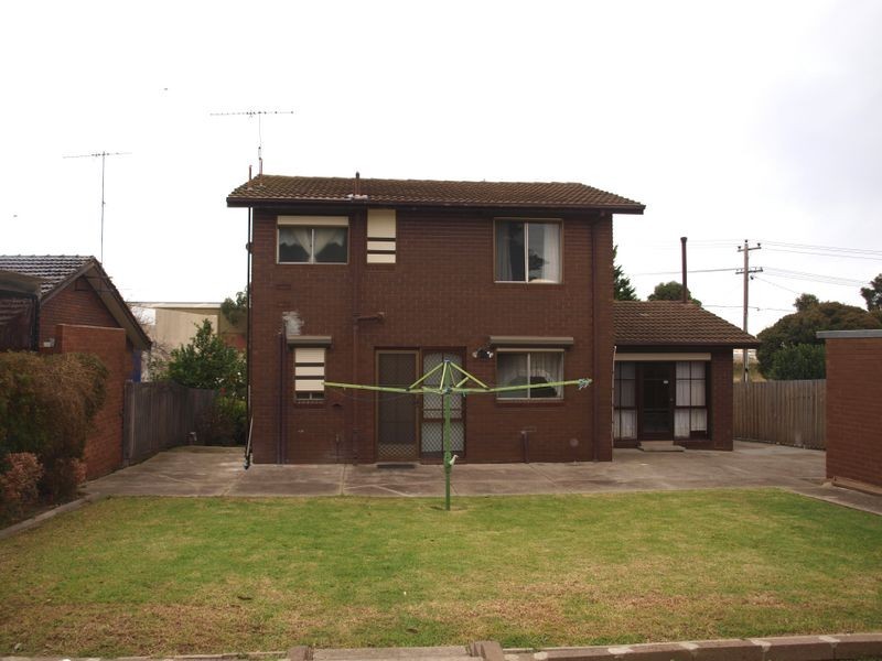62 Sharps Road, Tullamarine VIC 3043