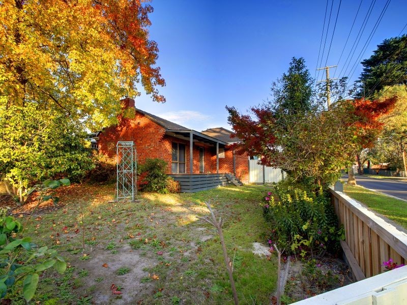 2 Caroline Street, Ringwood VIC 3134