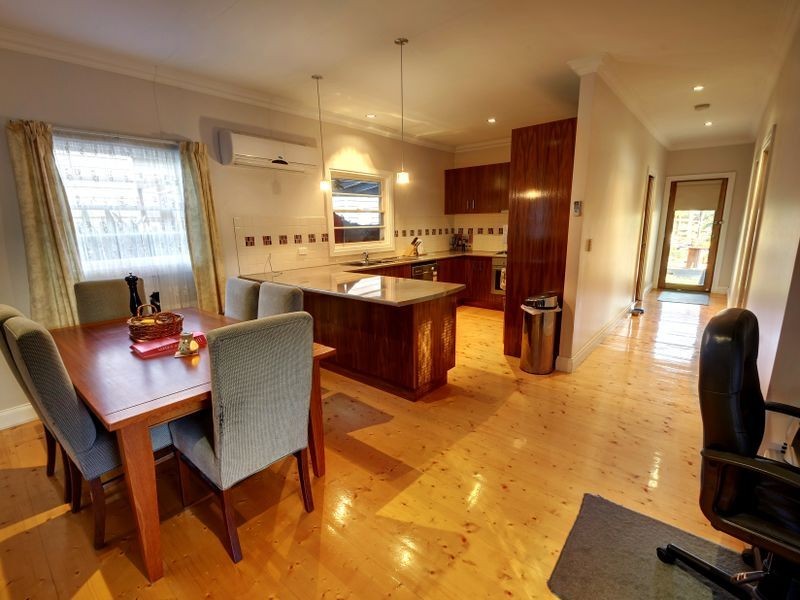 2 Caroline Street, Ringwood VIC 3134