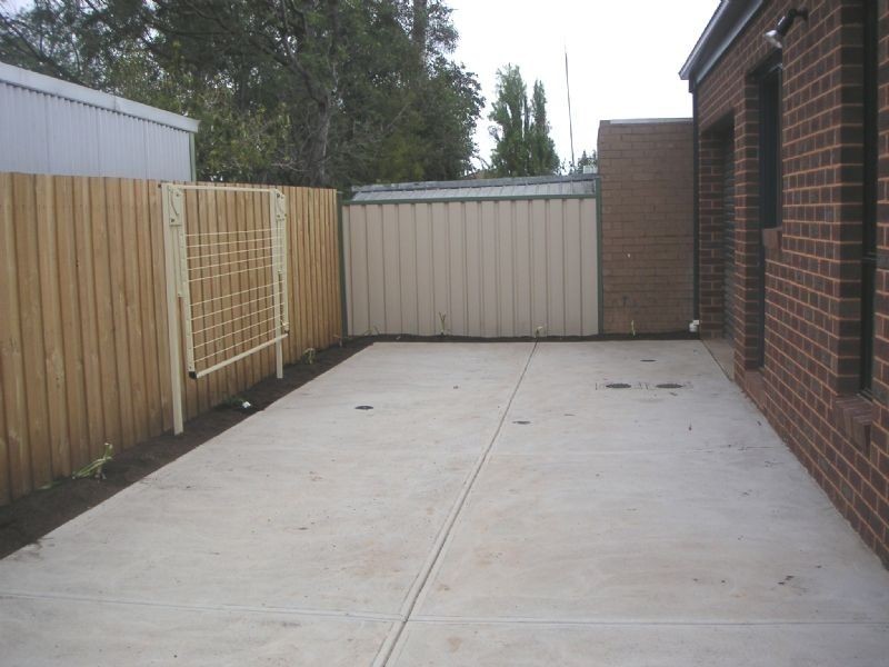 2/10 Goodwood Drive, Keilor Downs VIC 3038