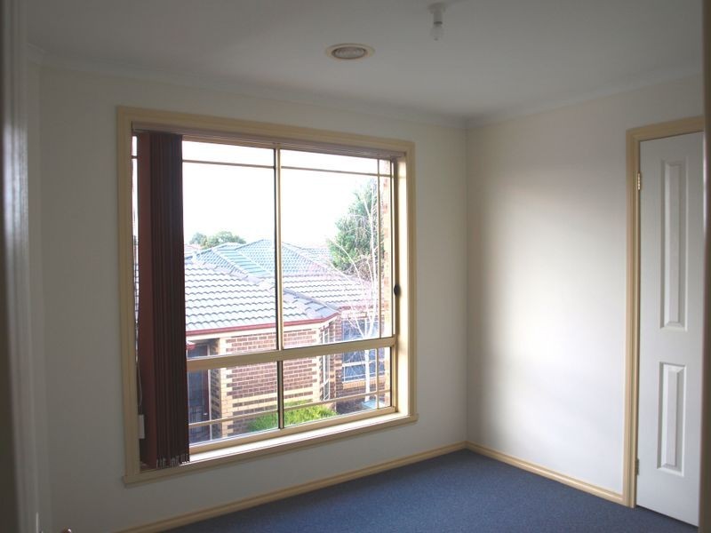 3/218-220 Melrose Drive, Tullamarine VIC 3043